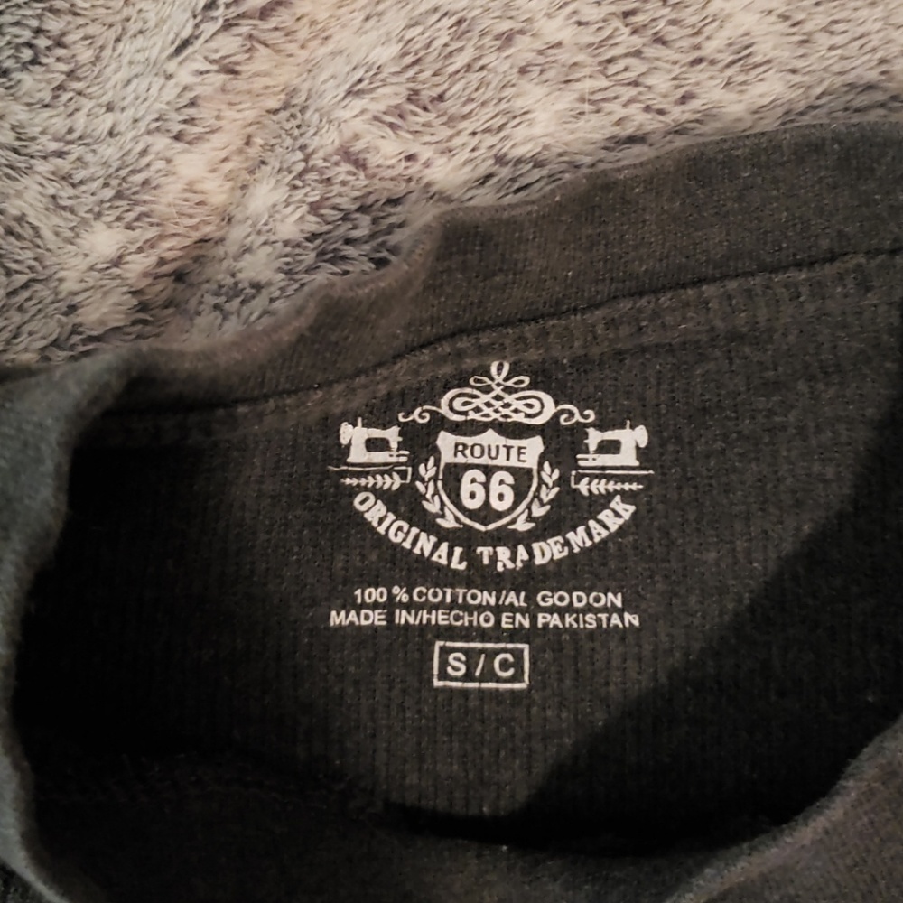 Men's Ribbed Sweater - Picture 2 of 2